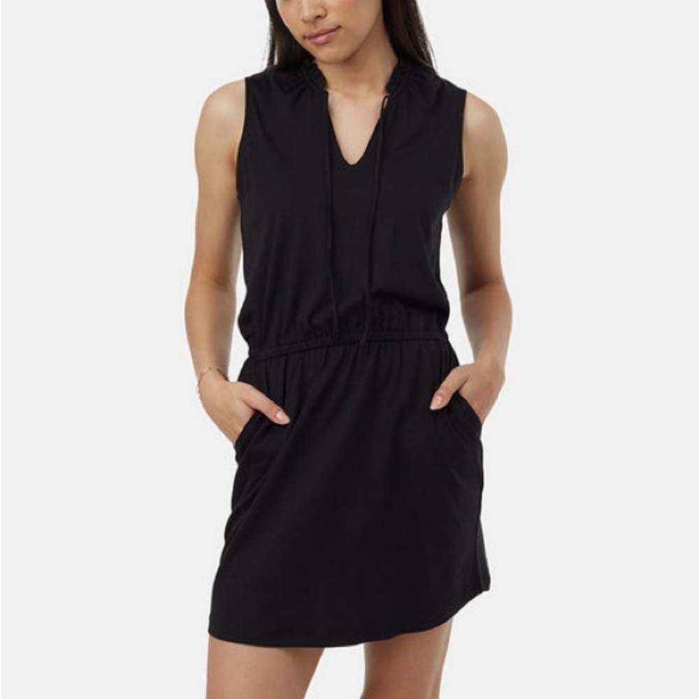 Tentree Arden Dress Black Recycled Polyester Garterized V-Neck Dress, Small
